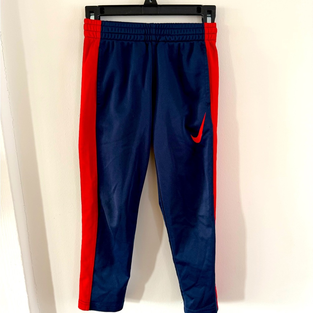 Little boys Nike pants. Size 6. Good condition, red and blue.